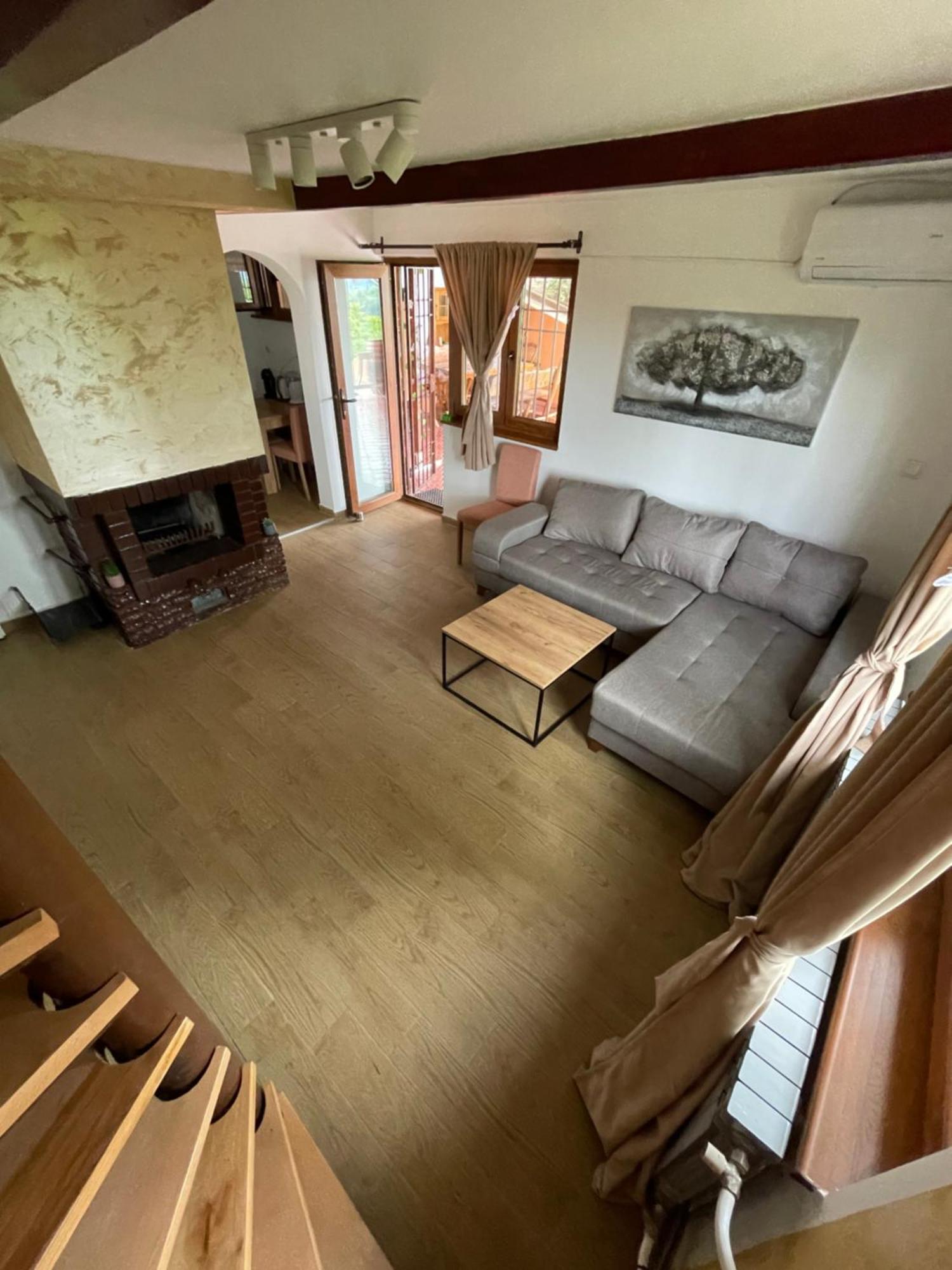Kuca Na Dan Sa Bazenom Hedonist Place Zaklopaca  Exteriör bild